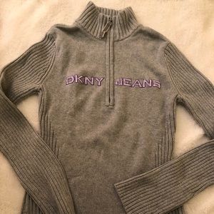 DKNY turtle neck long sleeves